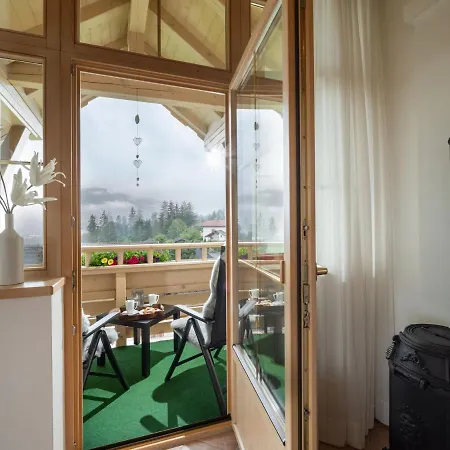 Manzl Apartment